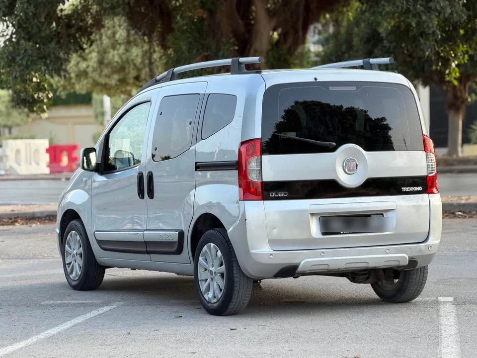 Fiat Qubo diesel 77.000 klm!! 5 places