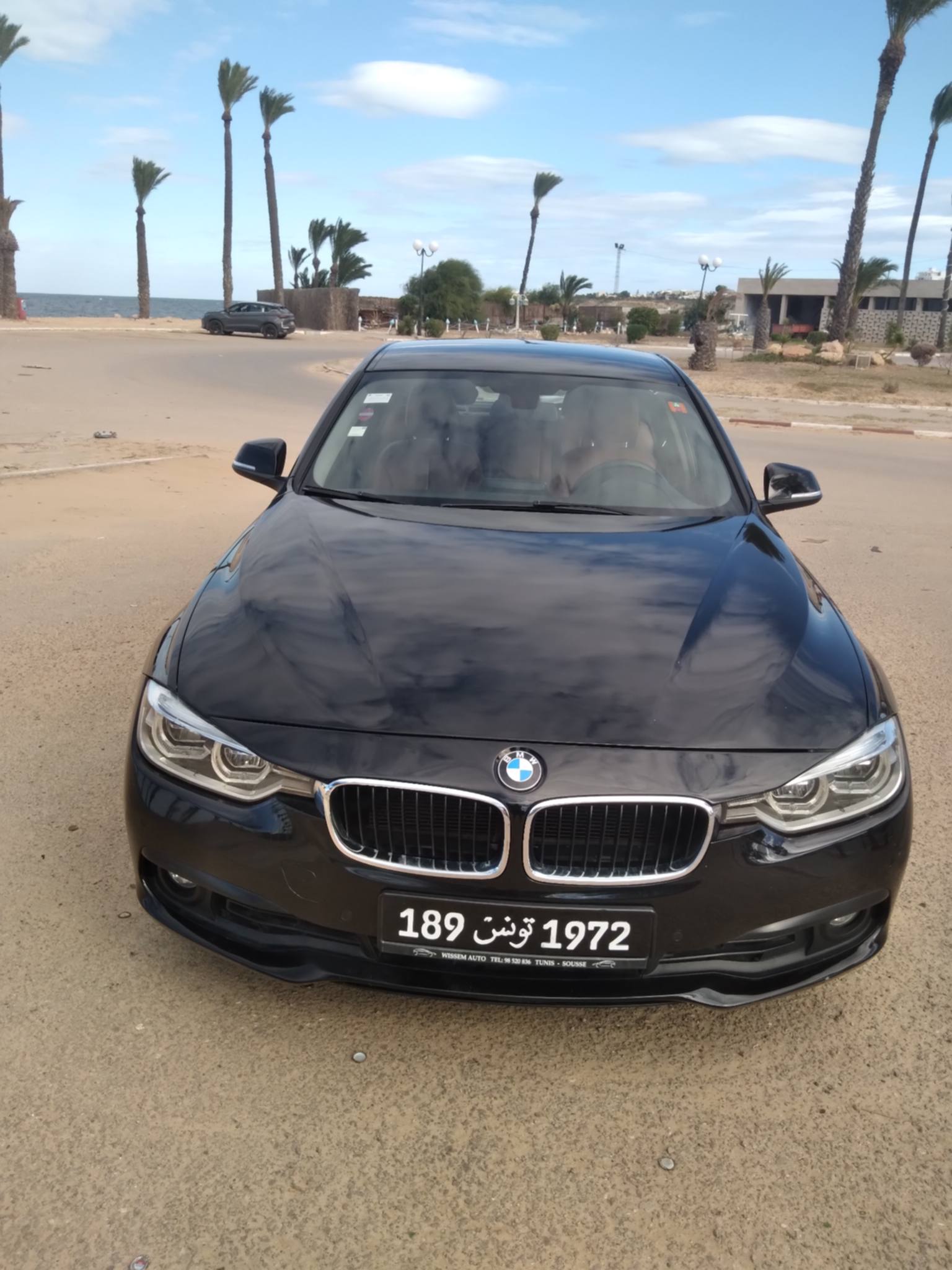 BMW 318i, F30. Etat propre — photo 2