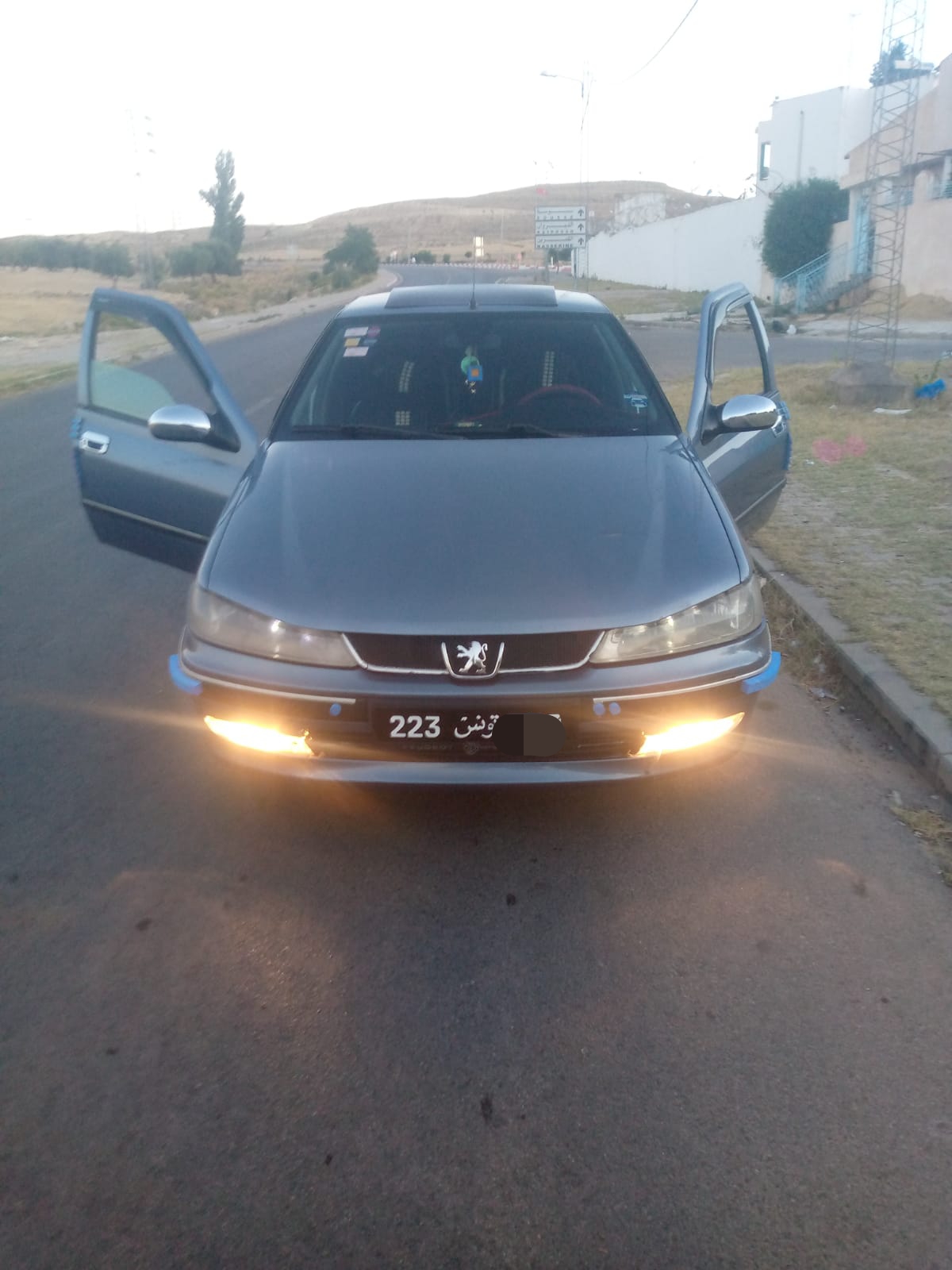 Peugeot 406 بحالة ممتازة