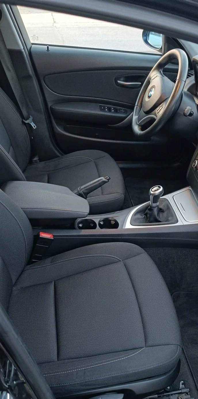 BMW 116i e87 modèle 2008 — photo 4