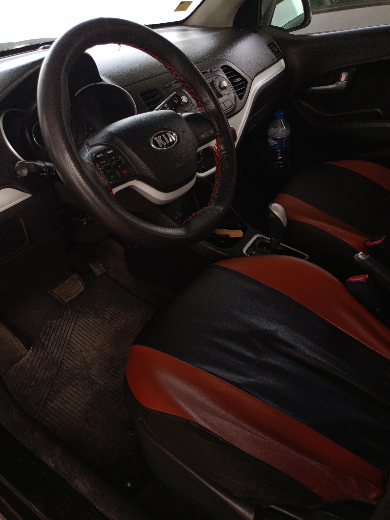 Kia Picanto — photo 2